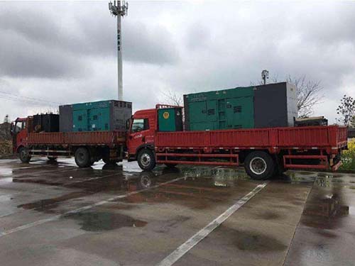 吴兴涂抹密封胶后，需要等待多长时间才能安装水冷式机油散热器密封件？